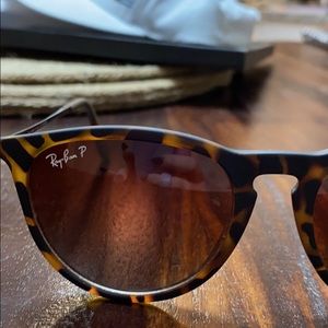 Matte Polarized Ray Bans
